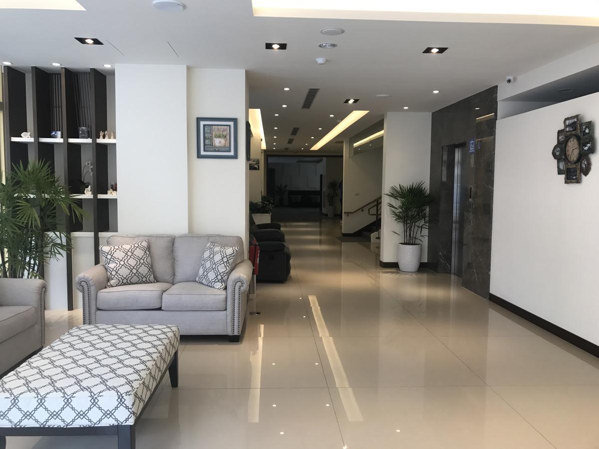 晨光飯店 Hotel Kota Chiayi Bagian luar foto